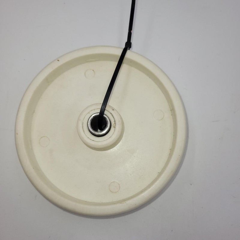 6″ white plastic wheel / 1-1/2″ wide wheel / 1/2″ opening with steel bushing