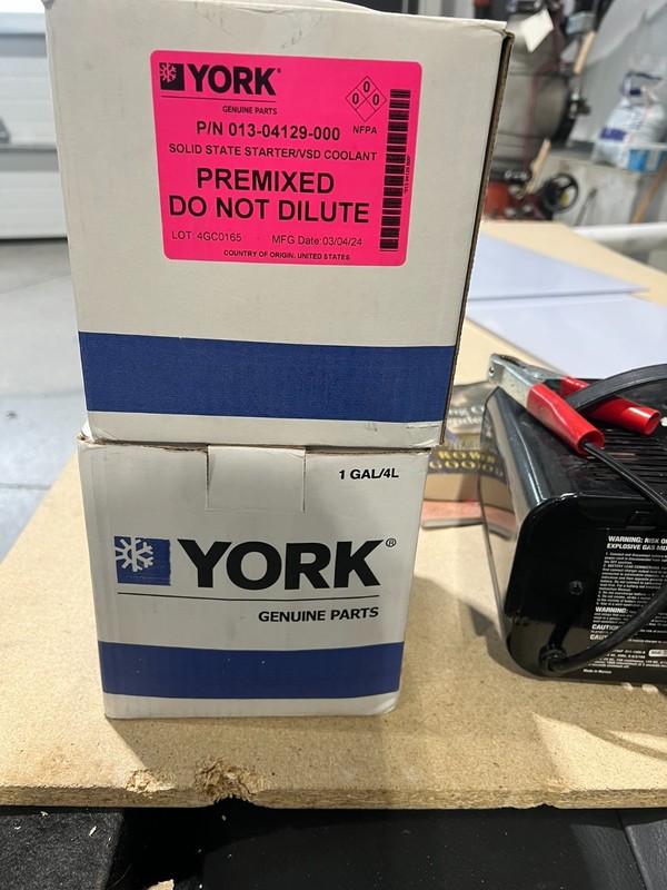 YORK Genuine 013-04129-000 VSI/VSD Chiller Coolant OEM HVAC Fluid NEW Sealed