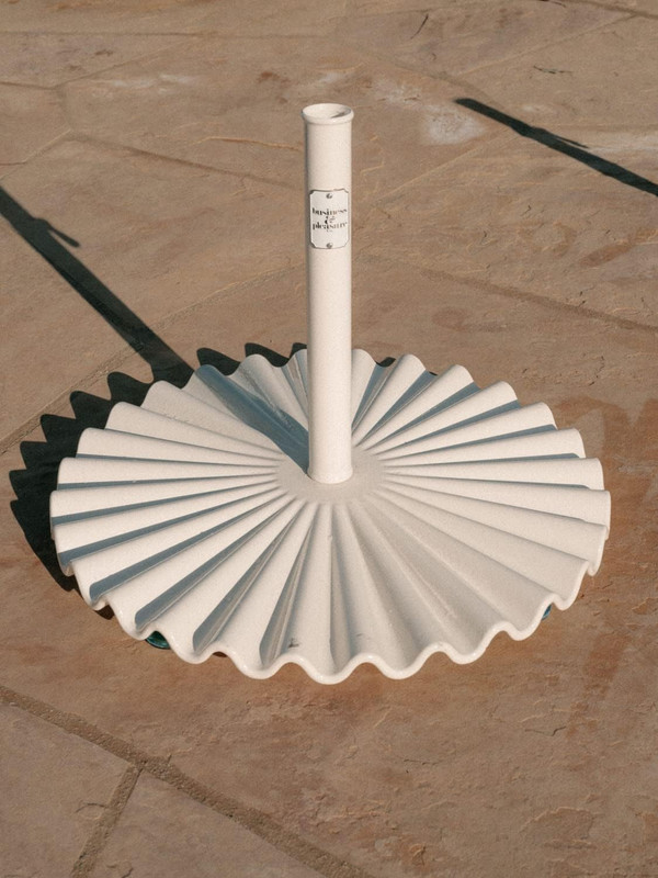 the Clamshell Base - Outdoor Patio Umbrella Base - Antique White, 55Lbs gallery