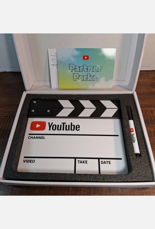 Official Youtube Partner Perks Clapboard Limited Edition Clapper Board Slate New