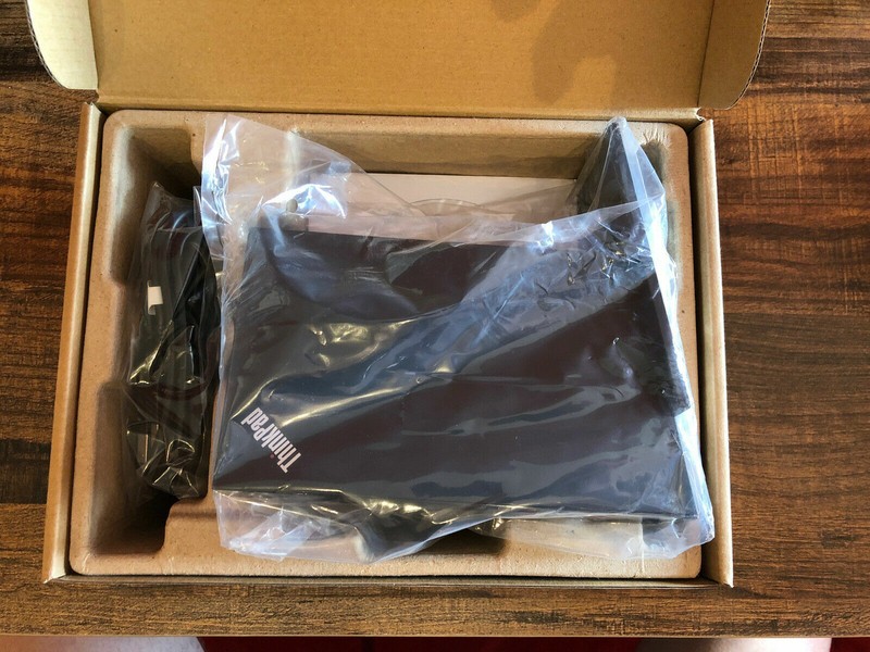 Lenovo ThinkPad M01060 USB 2.0 Port Replicator w/ Digital Video 51J0246 Warranty gallery