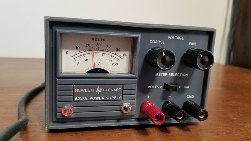 Hewlett Packard HP 6217A Power Supply 0-60 Volts 0-250 mA - TESTED gallery