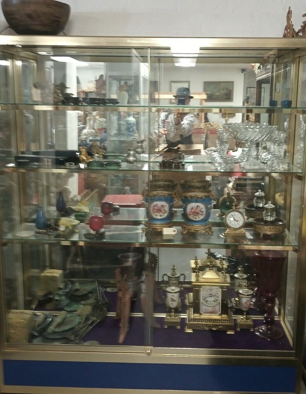 SALE $1m eBay STORE INVENTORY SPECIALTY ANTIQUES 6000sf STORE $6k m.R.+25000+Lot gallery
