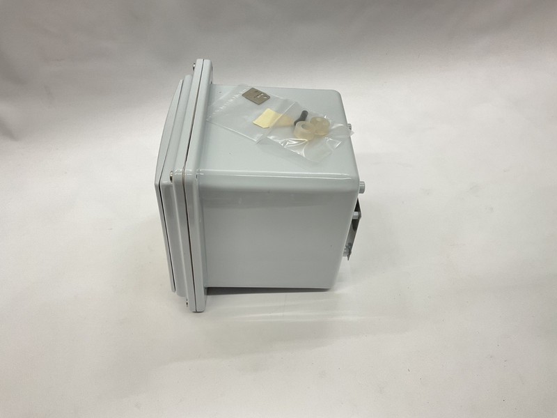 Yokogawa FLEXA 21 Liquid Analyzer K9088FB C2R80317 – 24VDC 4–20mA, New Open Box gallery