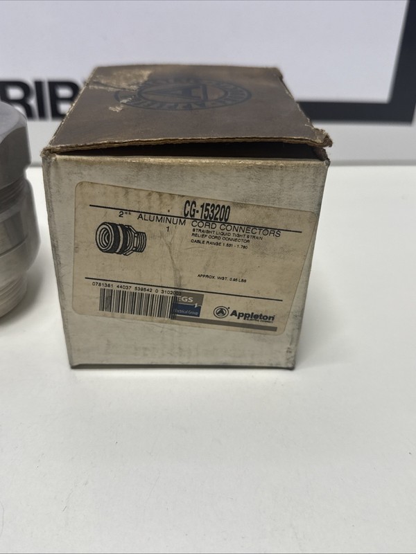 NEW IN BOX APPLETON 2" ALUMINUM CORD CONECTOR CG153200 gallery