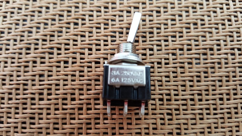 10pcs DPDT ON--ON Flat Shaft Car Toggle Switch for 3v 4.5v 6v 9v 12v 110v 250v