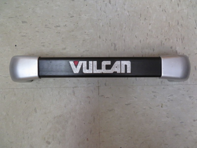 VULCAN GRAY/BLACK HANDLE 17-1/2″ CENTER TO CENTER MOUNTING HOLE