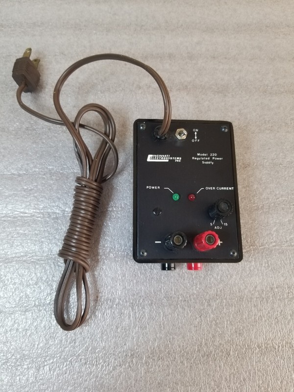 CINCINNATI ELECTROSYSTEMS 220 Regulated Power Supply