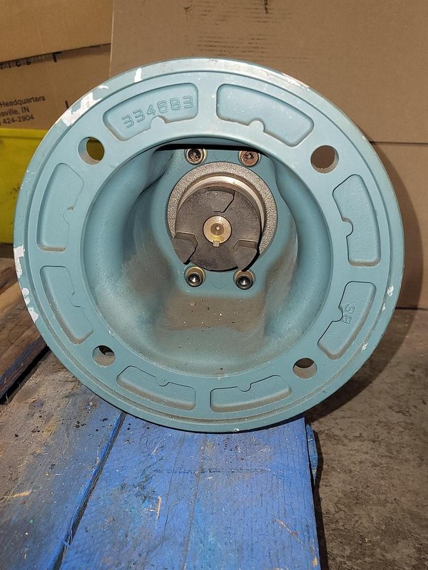 TIGEAR-2 Right Angle Worm Gear Reducer 26Q10L18 / 2.63 in Center Distance 180TC gallery