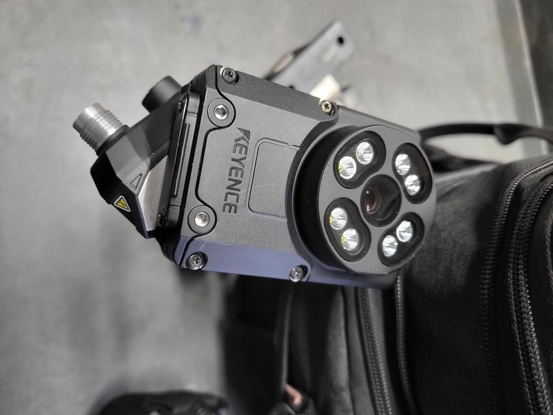 Keyence IV3 500MA Smart Vision Camera mounted on arm gallery