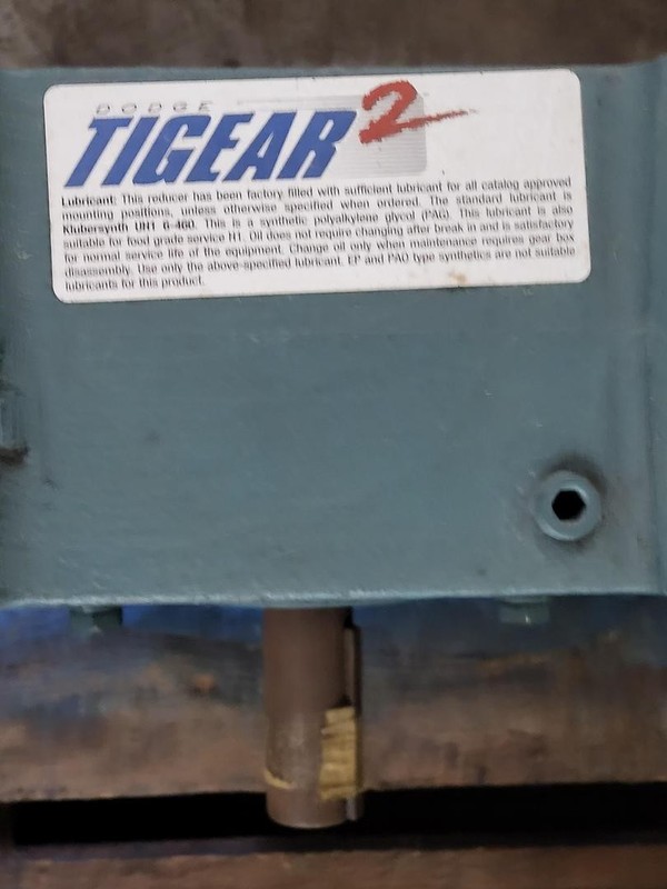 TIGEAR-2 Right Angle Worm Gear Reducer 26Q10L18 / 2.63 in Center Distance 180TC gallery