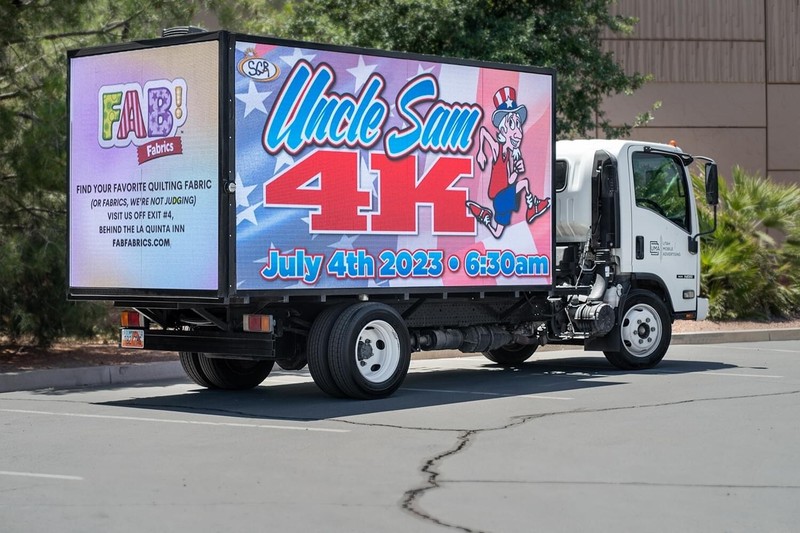 Led billboard Truck P5 All Weather Proof Turn Key Digital Advertising Truck gallery