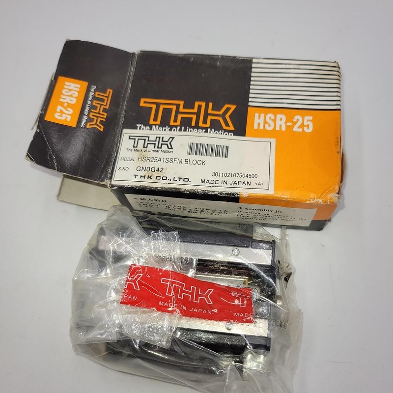THK HSR-25A1SSFM BLOCK GN0G42 LINEAR BEARING GUIDE*NEW* IN PLASTIC & BOX