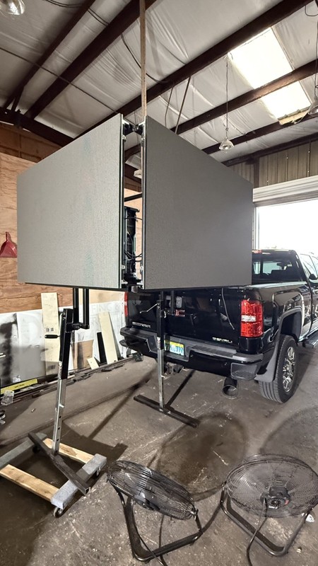 Start your Advertising business, 3 – P3.9 LED Screen Cage setup!!