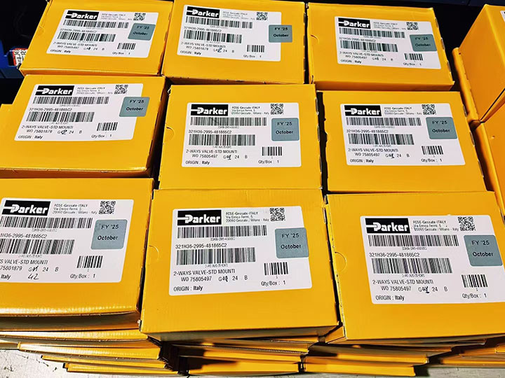 New Parker F11-005-MB-CV-K-000-0000-00 piston pump Fast Shipping FedEx or UPS