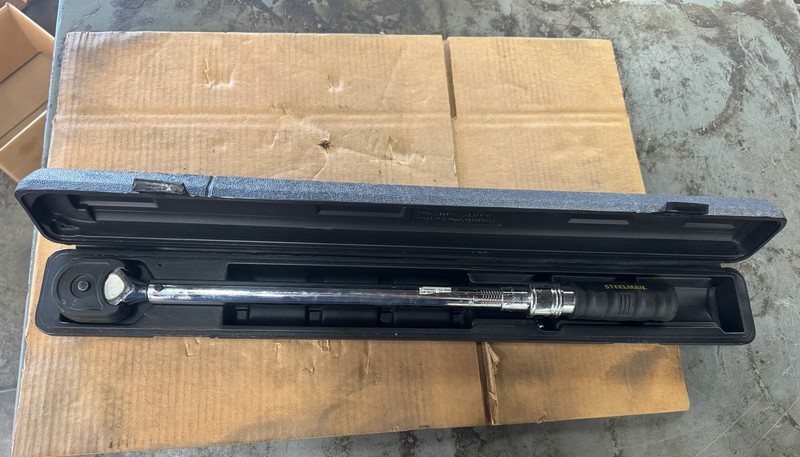 STEELMAN 1/2 Inch Drive Micro Adjustable Torque Wrench 96218 30 to 250 Ft. Lb. 1