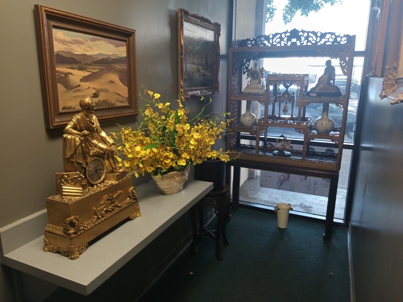 SALE $1m eBay STORE INVENTORY SPECIALTY ANTIQUES 6000sf STORE $6k m.R.+25000+Lot gallery