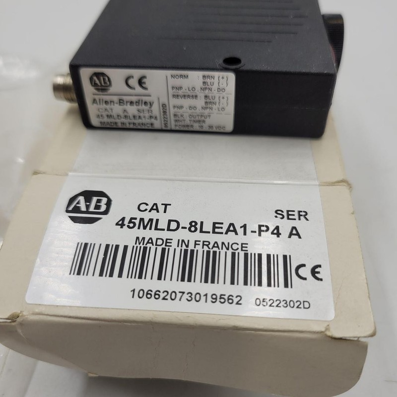 Allen Bradley 45MLD-8LEA1-P4 Ser A Photoelectric Proximity Sensor *NEW IN BOX*
