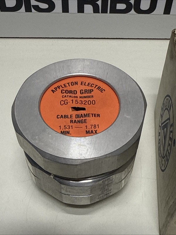 NEW IN BOX APPLETON 2" ALUMINUM CORD CONECTOR CG153200 gallery