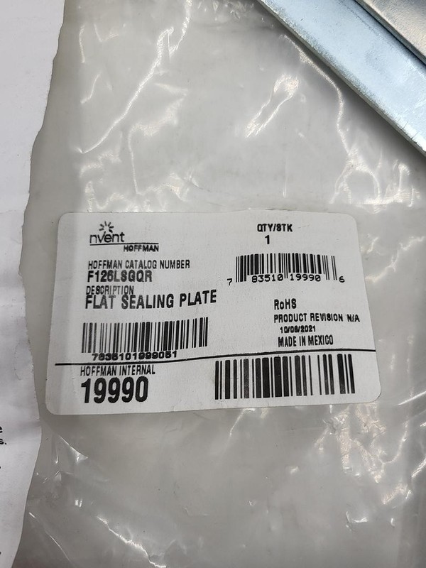 NVENT Hoffman F126LSGQR Quick-Release Flat Sealing Plate *NEW* IN BAG*